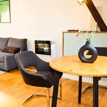 Apartment Unique - Maisonette - Kitchen - Parking - Cozy - Silent